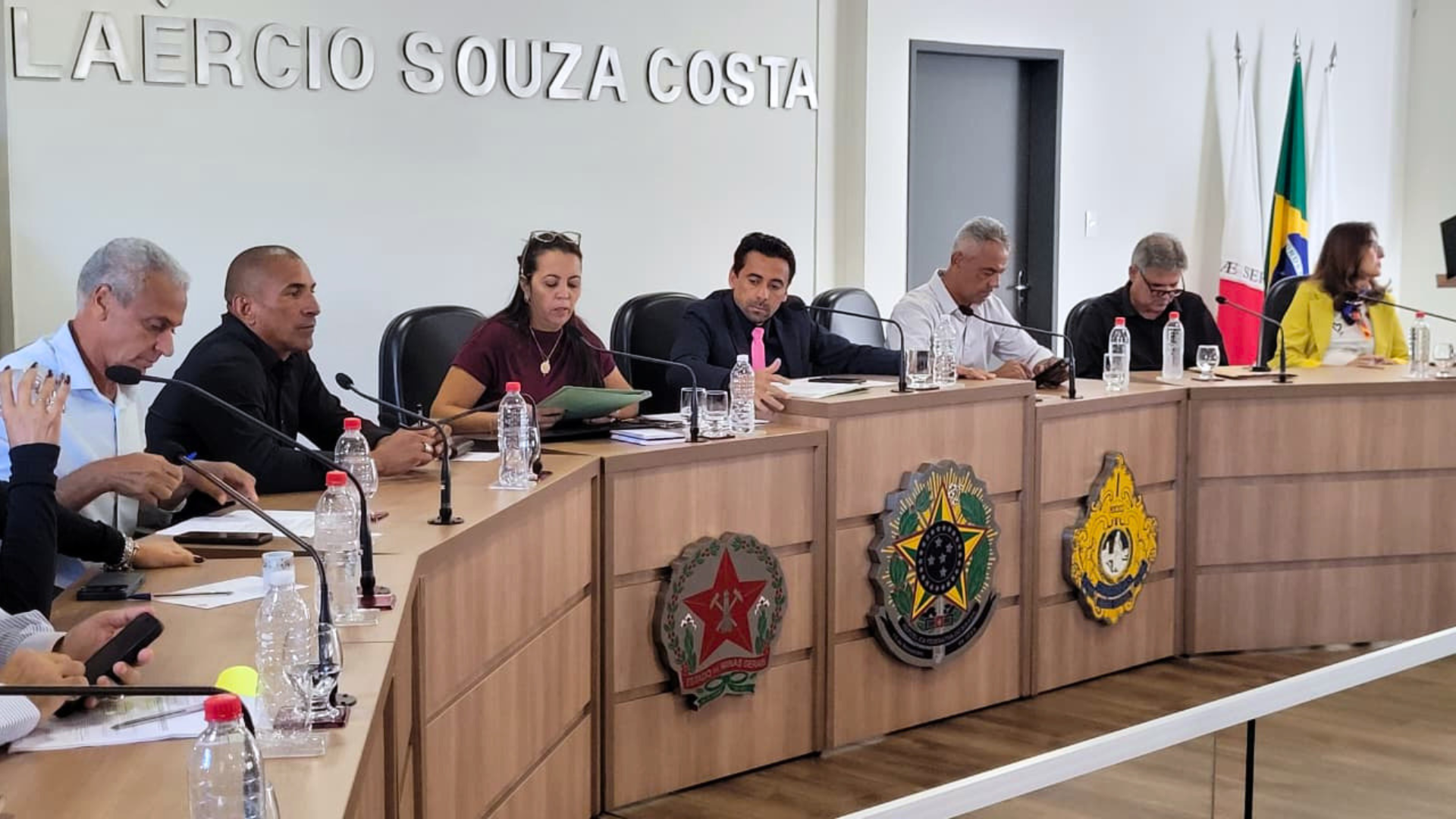 Câmara aprova projeto de lei que garante apoio às organizações da sociedade civil para custeio de despesas de cartório.