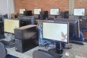 Escola de Ouro Branco recebe equipamentos de informática do Estado