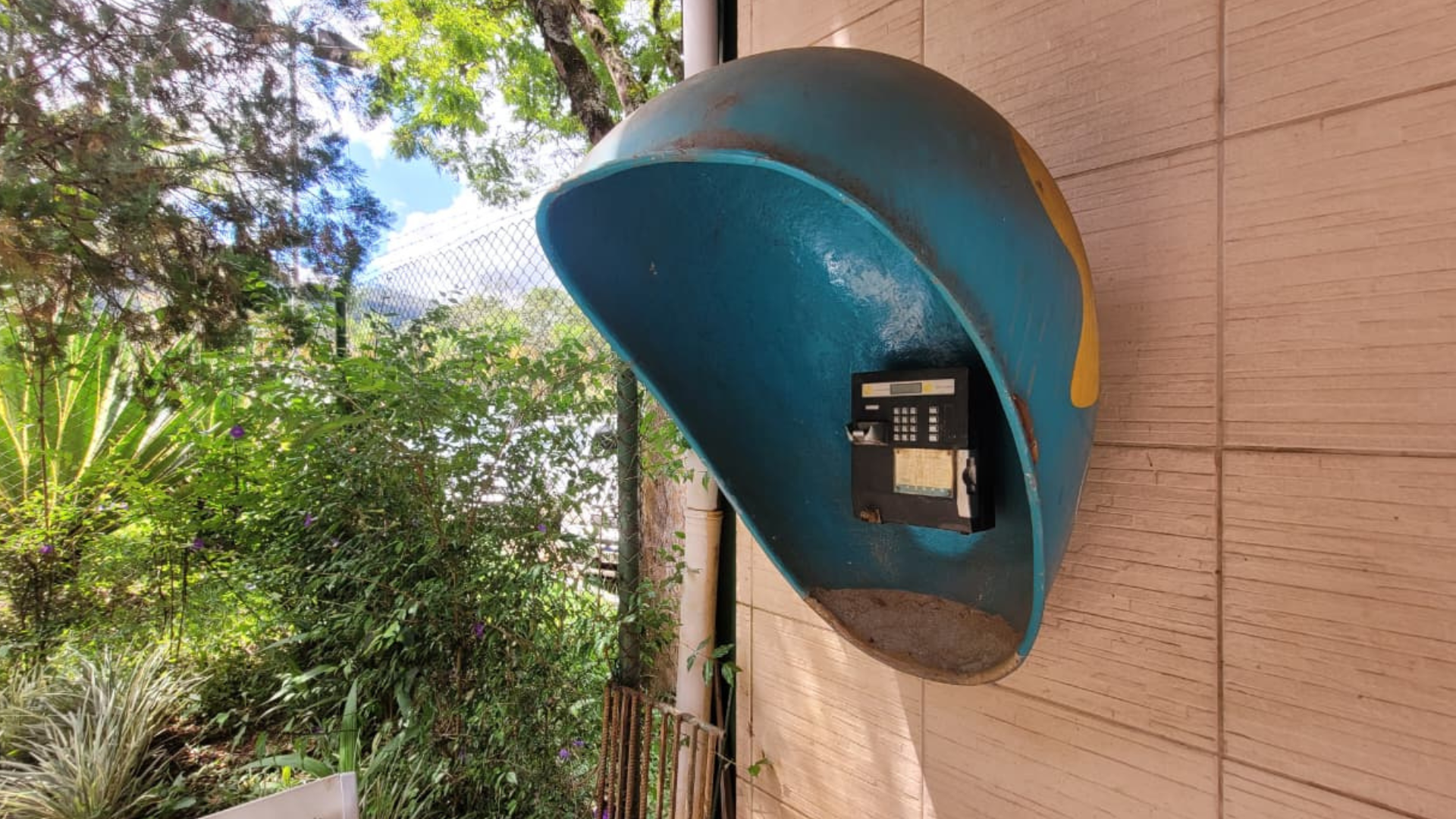 Fim dos orelhões em Congonhas: PL prevê a remoção definitiva de aparelhos que estejam inativos