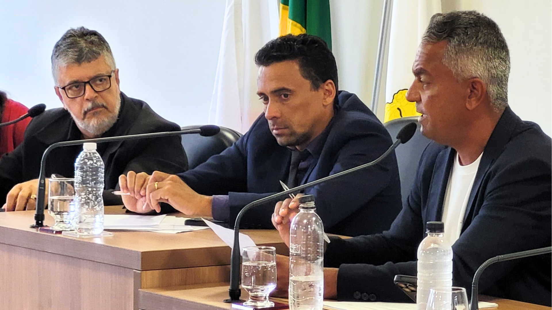 Secretário esclarece razões do decreto de emergência na Saúde de Congonhas durante sessão legislativa